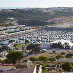 One Bedroom Marina View Apartman *